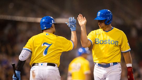 McAdam: Martinez, Vazquez to return; ERod given qualifying offer taken at BSJ Headquarters (Top Red Sox)